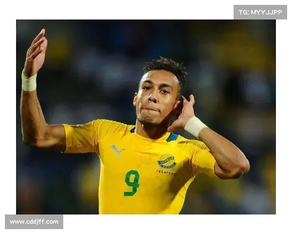 奥巴梅扬与法国队缘分断裂的背后原因与足球生涯转折分析