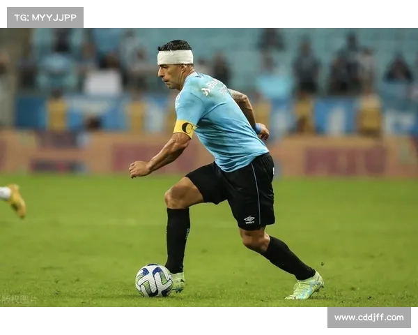 巴塞罗那深情告别苏亚雷斯揭开铁血前锋离队背后的真相